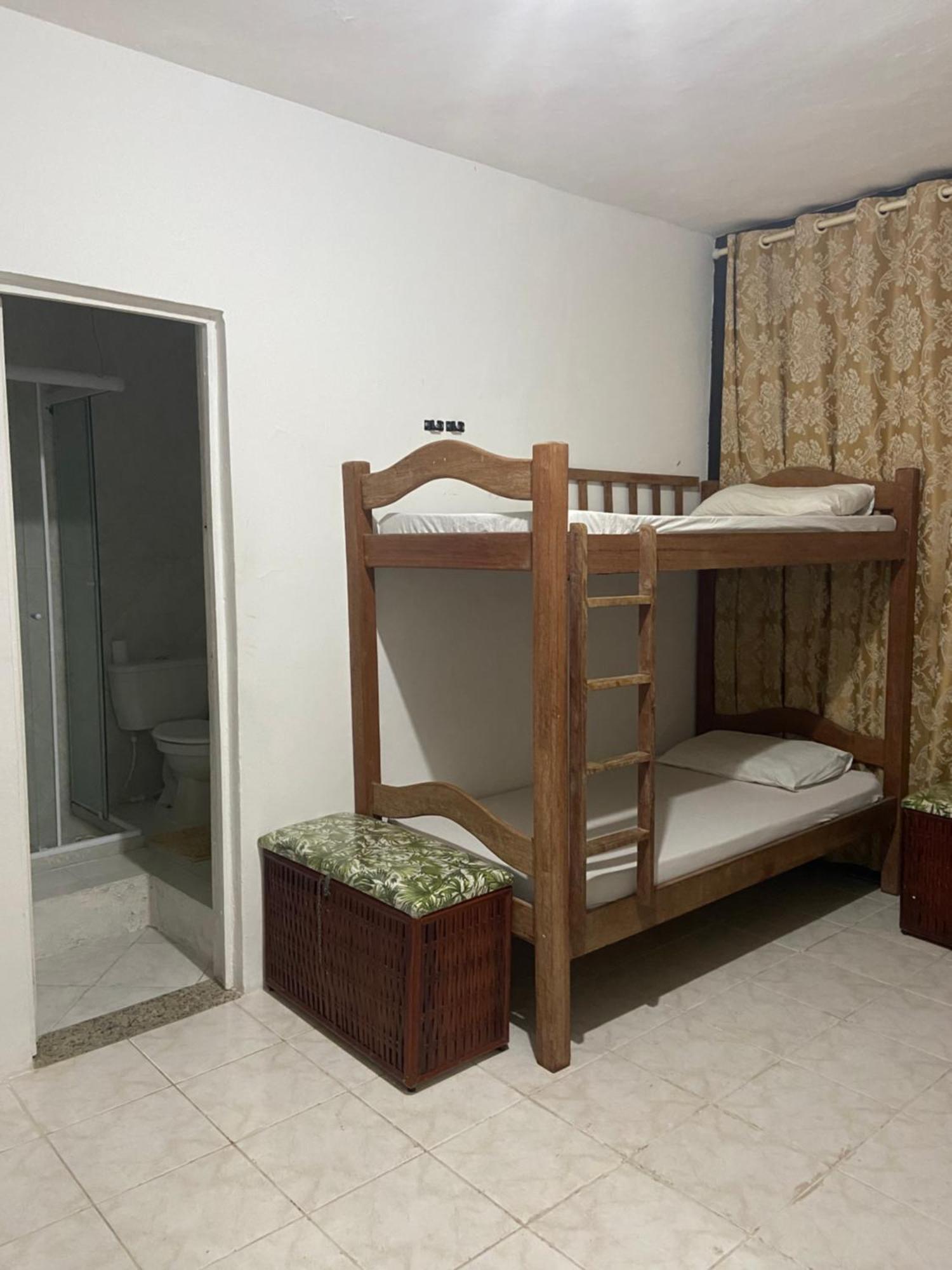 Hostel E Pousada Casa Amarela Салвадор Екстер'єр фото